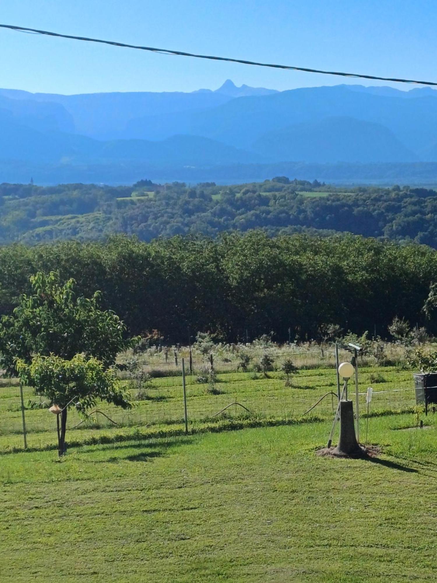 Appartamento Le Pouyet Saint-Lattier Esterno foto